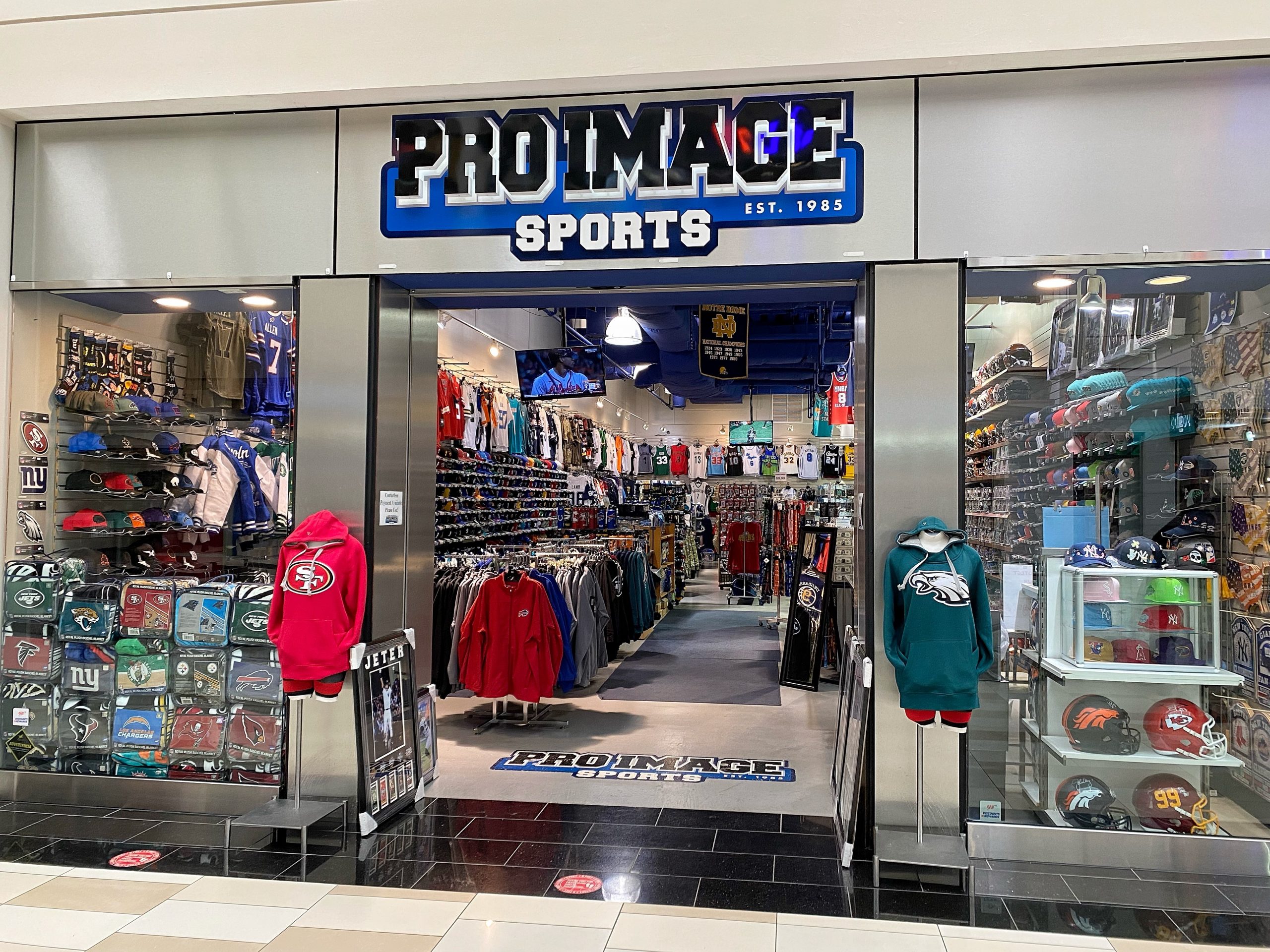 Pro image sports_storefront Pro image sports storefront
