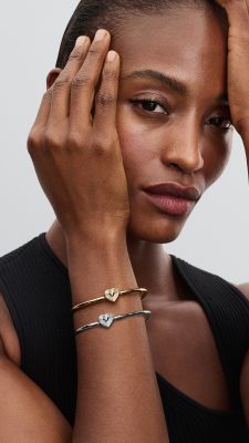 Pandora Campaign 173 Free Bracelet at Pandora EN 1080x1920 (1)
